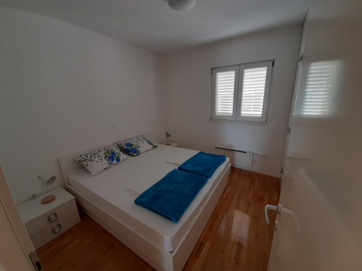 Apartman U Centru Makarske มาคาร์สกา ภายนอก รูปภาพ