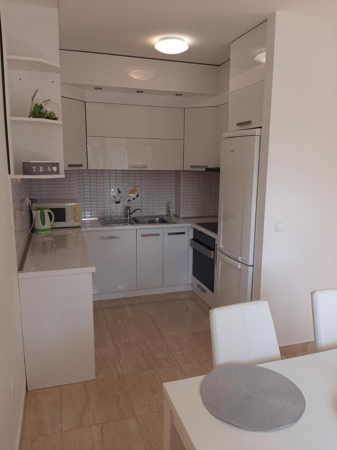 Apartman U Centru Makarske มาคาร์สกา ภายนอก รูปภาพ