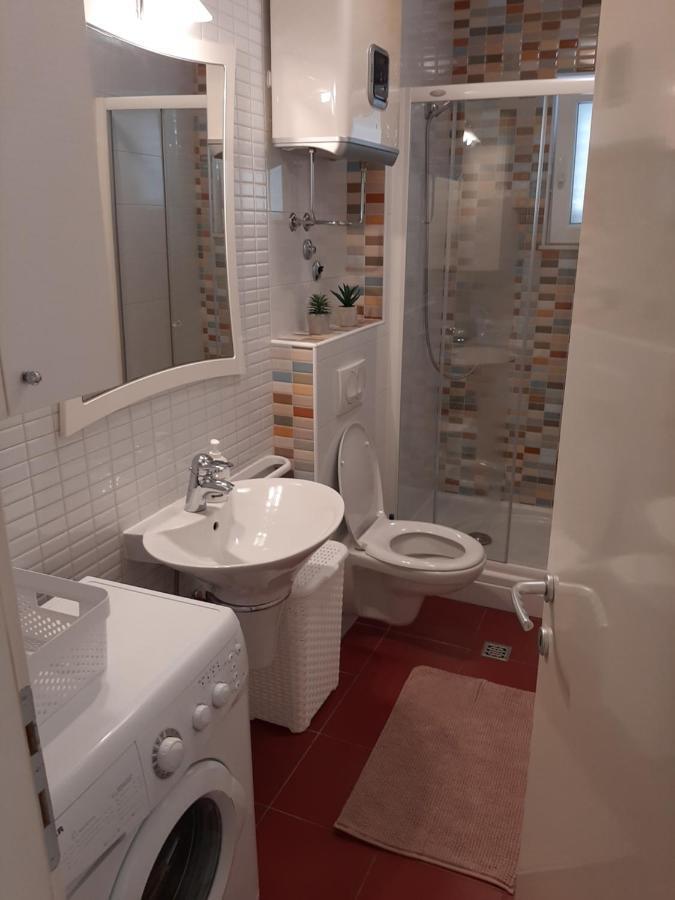 Apartman U Centru Makarske มาคาร์สกา ภายนอก รูปภาพ