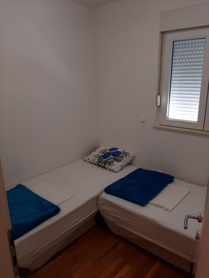 Apartman U Centru Makarske มาคาร์สกา ภายนอก รูปภาพ